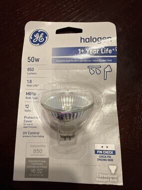 GE 50WATT MR16 850lumens 12volt indoor/outdoor FLOOD LIGHT protective cover